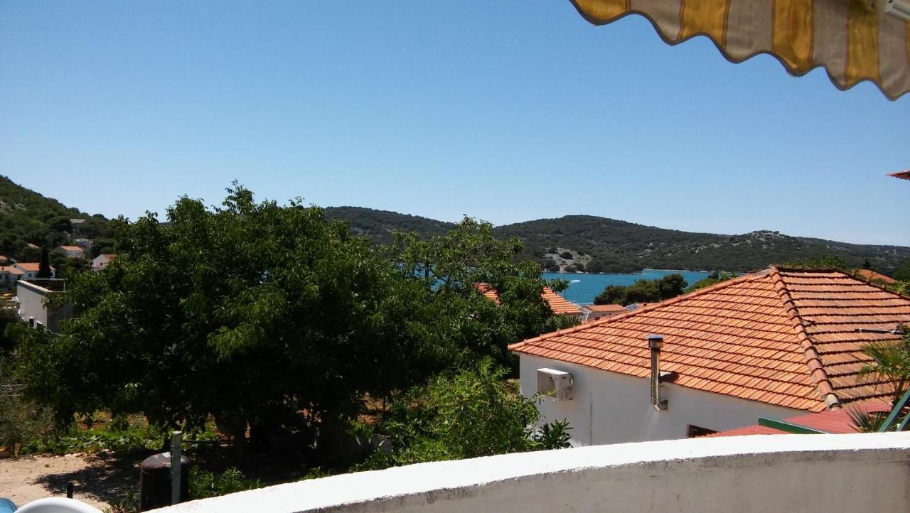 Veldic Apartments Tisno Luaran gambar