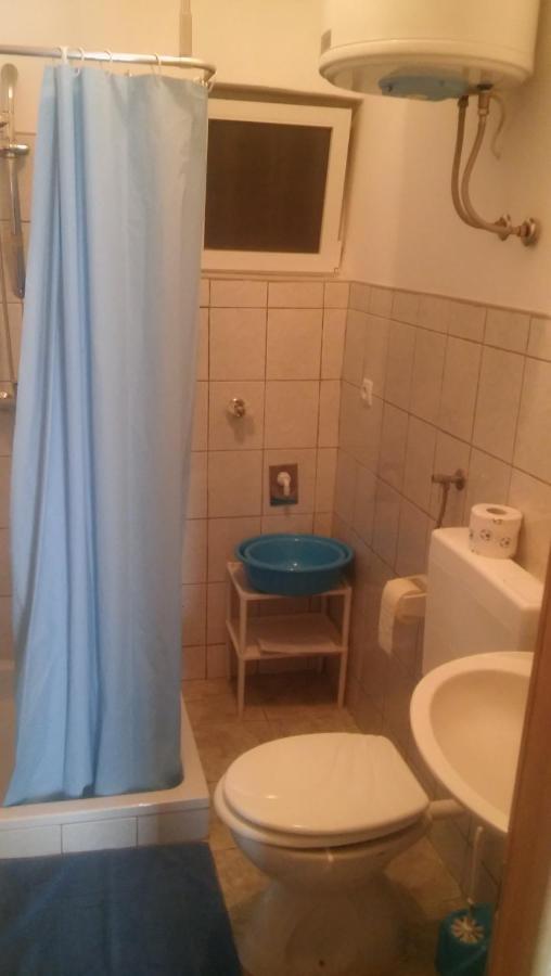Veldic Apartments Tisno Luaran gambar