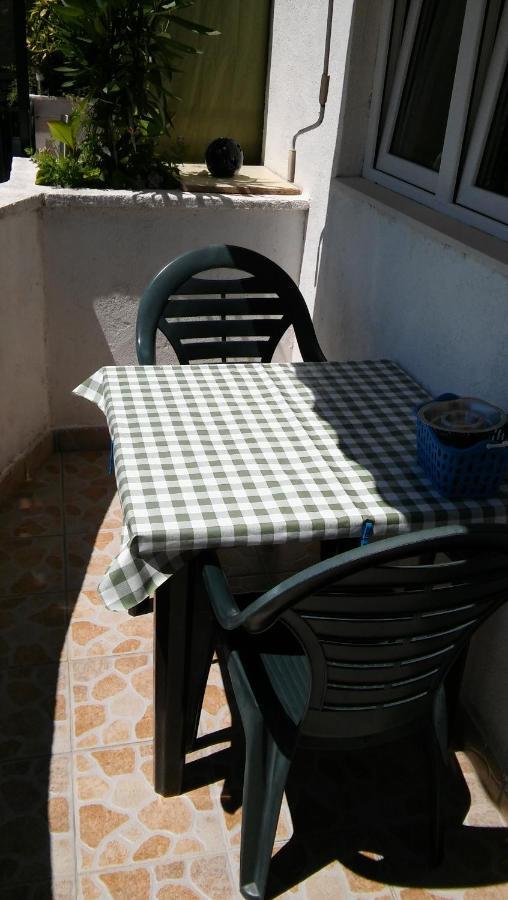 Veldic Apartments Tisno Luaran gambar