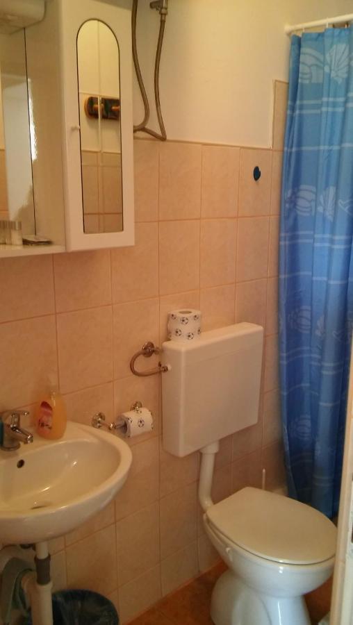 Veldic Apartments Tisno Luaran gambar