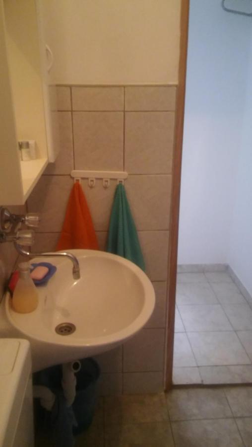 Veldic Apartments Tisno Luaran gambar