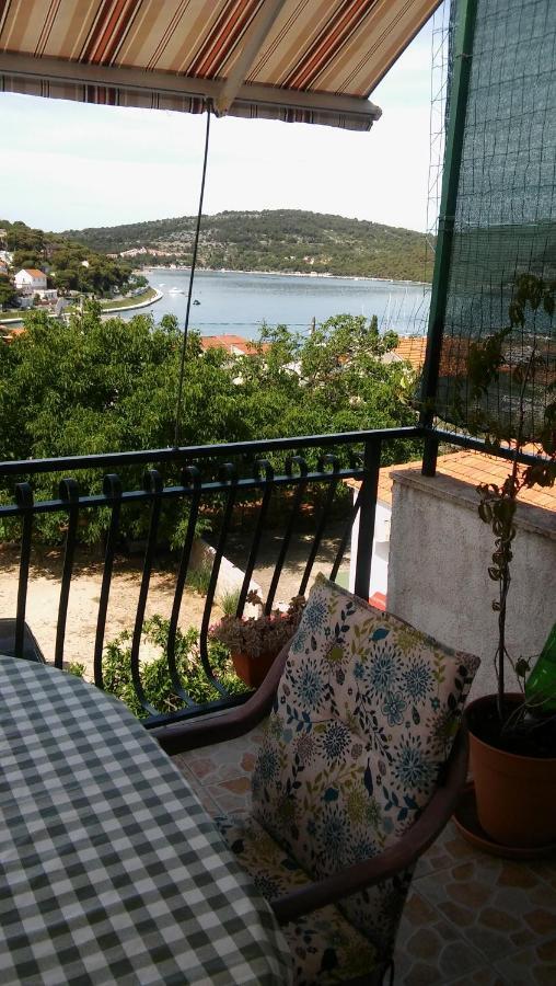 Veldic Apartments Tisno Luaran gambar